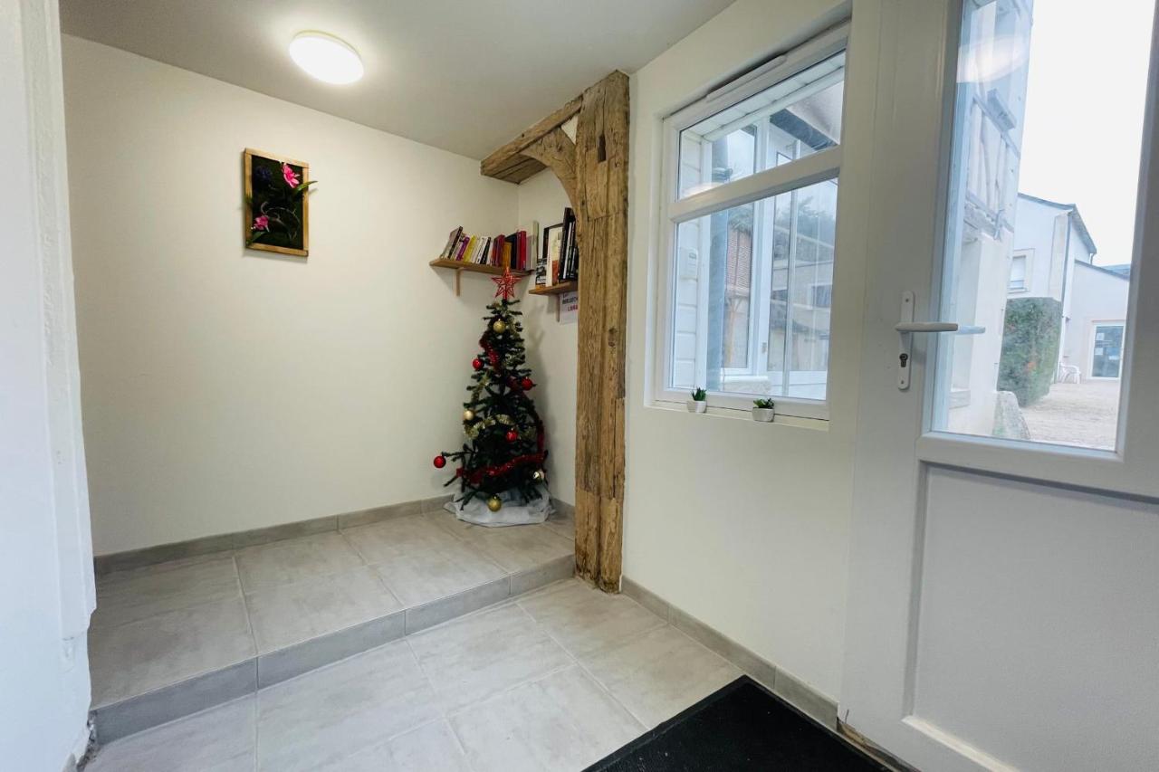 L'Amasse Echappee Amboisienne T3 Avec Sauna Partage 阿姆博斯 外观 照片